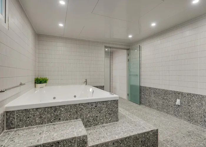 Hotel Two H Busan